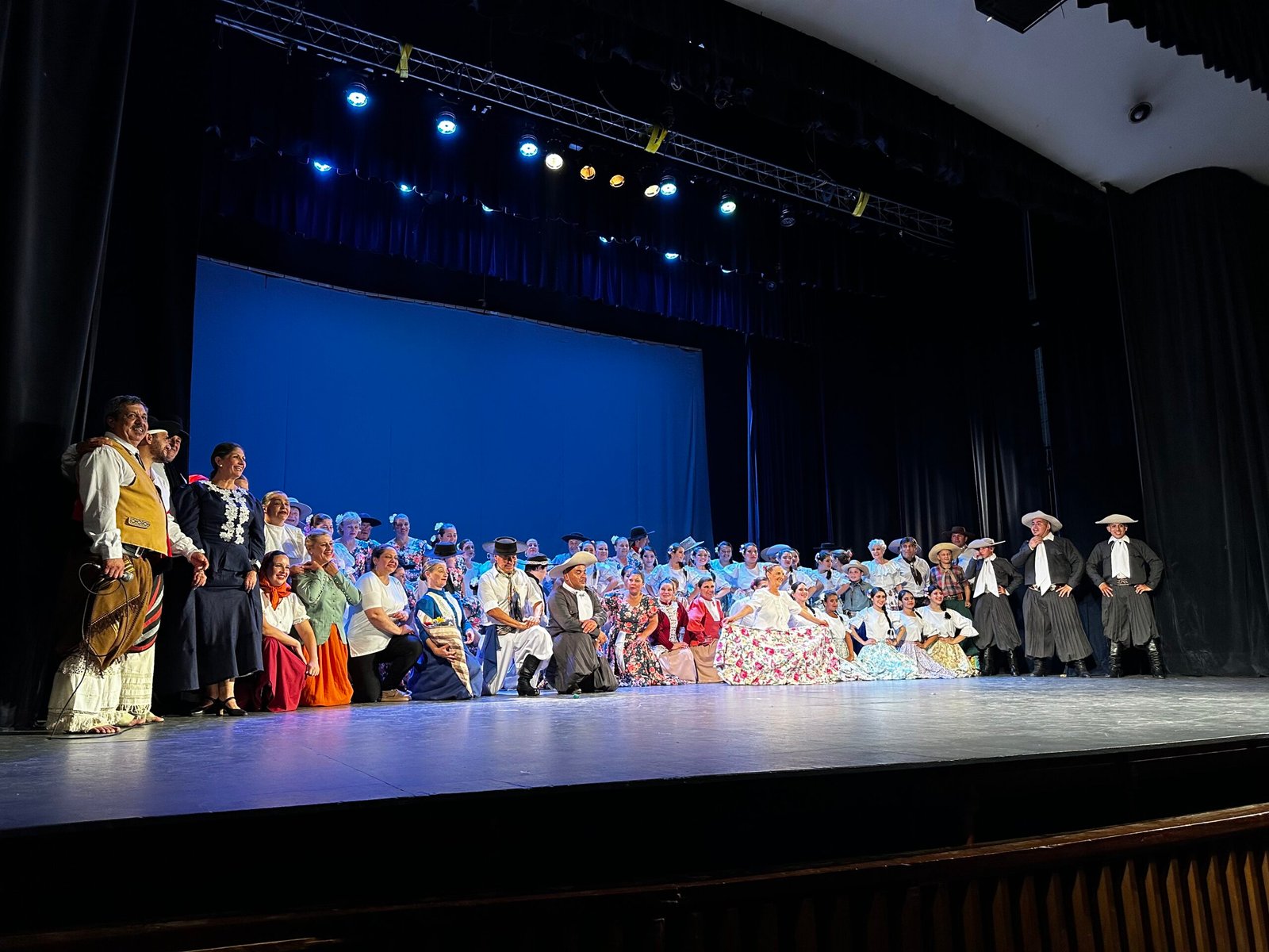 Encuentro de danza “Viva la danza” en el Centro Cultural Provincial